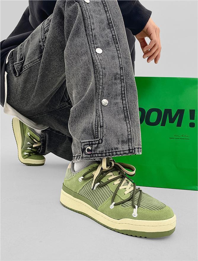 Style Core Aesthetics, New Style Trends - 'Lined' Shoes Style Core Aesthetics, New Style Trends - 'Lined' Shoes