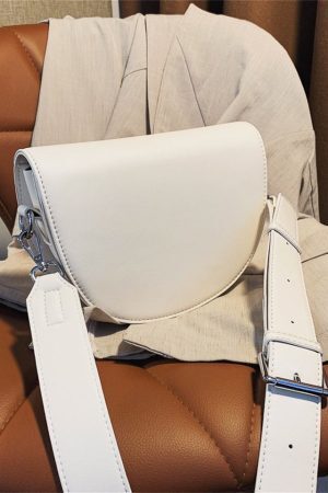 Style Core Aesthetics, New Style Trends - Liora | Sac Bandoulière Demi-Lune