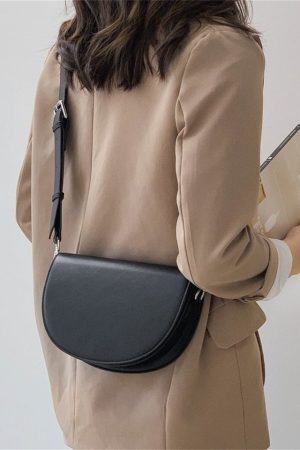 Style Core Aesthetics, New Style Trends - Liora | Sac Bandoulière Demi-Lune