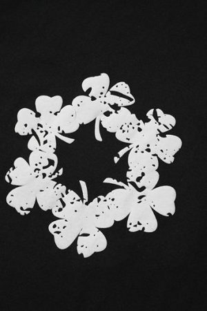 Style Core Aesthetics, New Style Trends - 'Lucky' T shirt