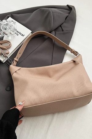 Style Core Aesthetics, New Style Trends - Maelis | Sac bandoulière design