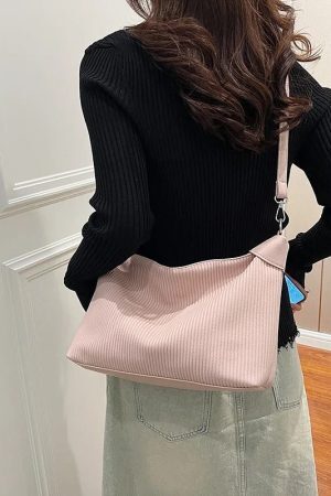 Style Core Aesthetics, New Style Trends - Maelis | Sac bandoulière design