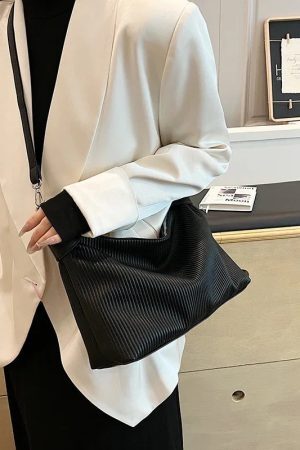 Style Core Aesthetics, New Style Trends - Maelis | Sac bandoulière design