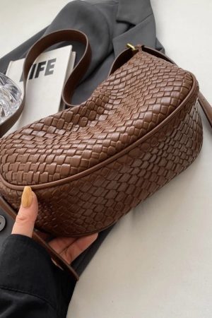 Style Core Aesthetics, New Style Trends - Meyla | Mini sac demi‑lune