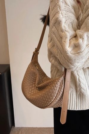 Style Core Aesthetics, New Style Trends - Meyla | Mini sac demi‑lune