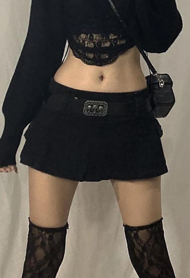 Style Core Aesthetics, New Style Trends - Mini jupe patineuse en jean Style Core Aesthetics, New Style Trends - Mini jupe patineuse en jean