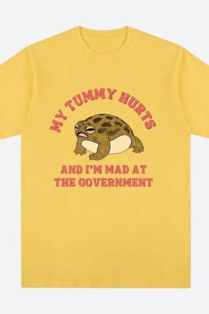 Style Core Aesthetics, New Style Trends - My Tummy Hurts Tee