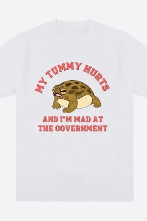 Style Core Aesthetics, New Style Trends - My Tummy Hurts Tee