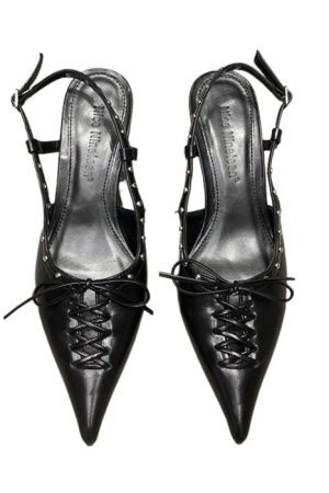 Style Core Aesthetics, New Style Trends - Old Money Aesthetic Lace Up Mules