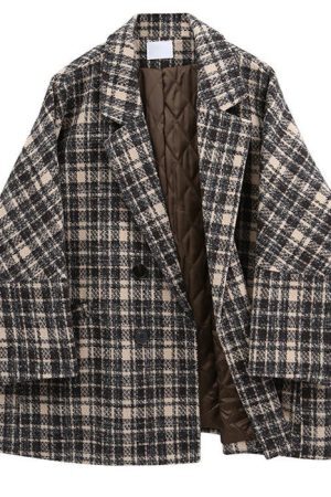 Style Core Aesthetics, New Style Trends - Old Money Plaid Jacket