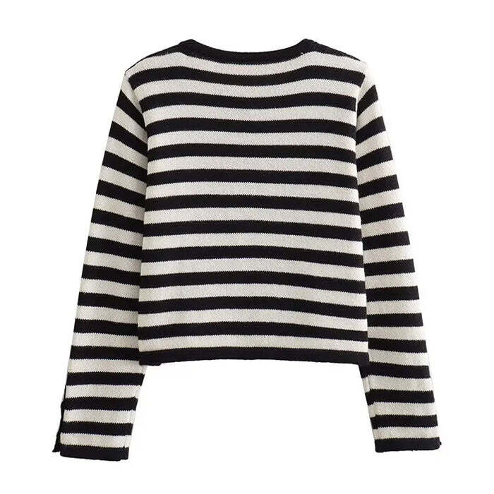 Style Core Aesthetics, New Style Trends - Old Money Striped Cardigan