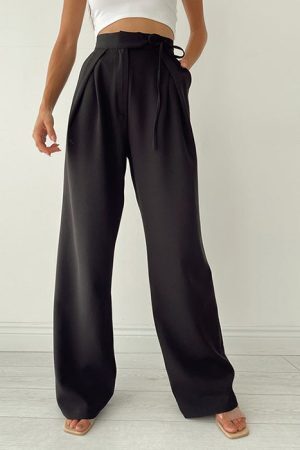Style Core Aesthetics, New Style Trends - Old Money Wide Pants
