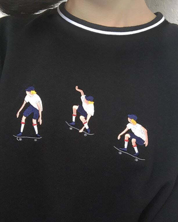 Style Core Aesthetics, New Style Trends - Ollie Embroidered T-Shirt Style Core Aesthetics, New Style Trends - Ollie Embroidered T-Shirt