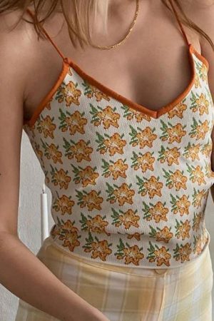 Style Core Aesthetics, New Style Trends - Orange Flower Knit Tank