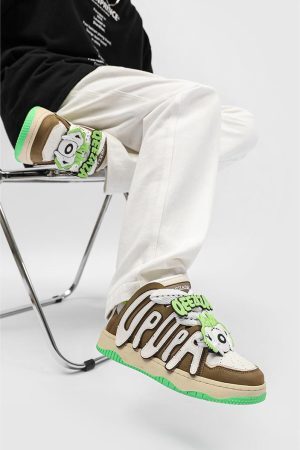 Style Core Aesthetics, New Style Trends - 'Os' Shoes