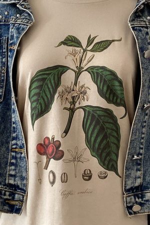 Style Core Aesthetics, New Style Trends - Oversized Botanical Tee