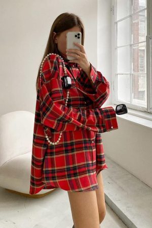 Style Core Aesthetics, New Style Trends - Oversized Plaid Shirt