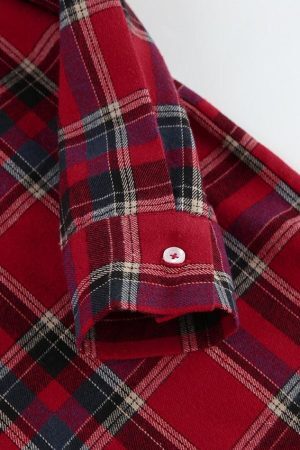Style Core Aesthetics, New Style Trends - Oversized Plaid Shirt