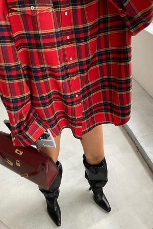 Style Core Aesthetics, New Style Trends - Oversized Plaid Shirt