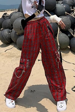 Style Core Aesthetics, New Style Trends - Pantalon Cargo Motif Carreaux Rouge Punk