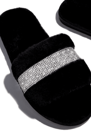 Style Core Aesthetics, New Style Trends - Pantoufles Plates Fluff Strass