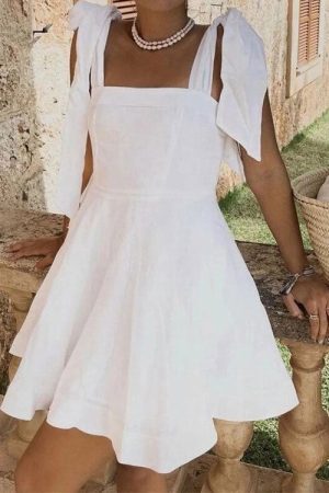 Style Core Aesthetics, New Style Trends - Parisian Aesthetic Bow Tie Dress