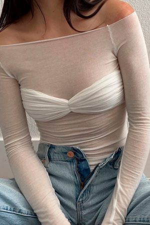 Style Core Aesthetics, New Style Trends - Parisian Ruched Long Sleeve Top