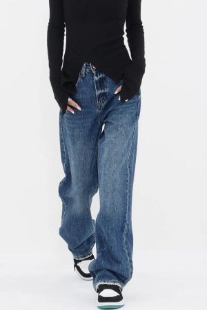 Style Core Aesthetics, New Style Trends - Patch Pocket Straight Leg Denim Jeans