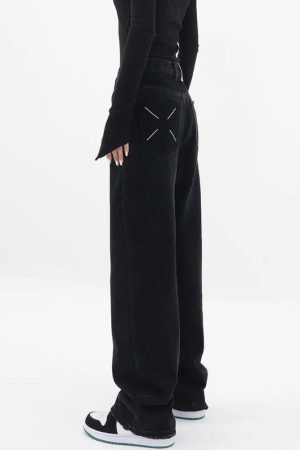 Style Core Aesthetics, New Style Trends - Patch Pocket Straight Leg Denim Jeans