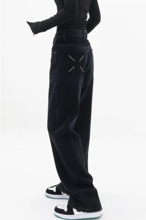 Style Core Aesthetics, New Style Trends - Patch Pocket Straight Leg Denim Jeans