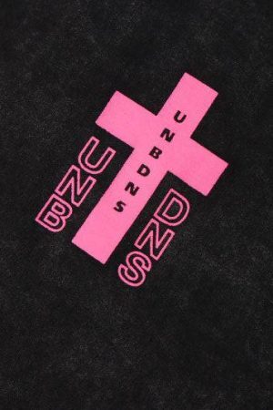 Style Core Aesthetics, New Style Trends - 'Pink crowd' T shirt