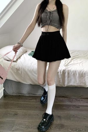 Style Core Aesthetics, New Style Trends - Pleated Mini Skort