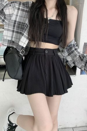 Style Core Aesthetics, New Style Trends - Pleated Mini Skort