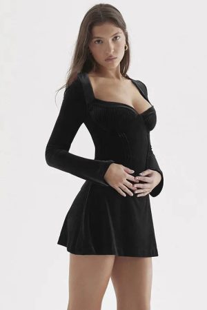 Style Core Aesthetics, New Style Trends - Plunge Neck Velvet Mini Dress