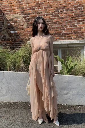 Style Core Aesthetics, New Style Trends - Pure Backless Chiffon Midi Dress