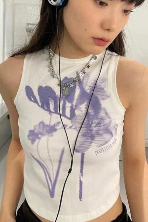 Style Core Aesthetics, New Style Trends - Purple Flowers Tank Top