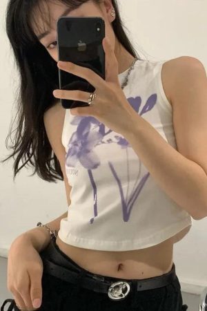 Style Core Aesthetics, New Style Trends - Purple Flowers Tank Top