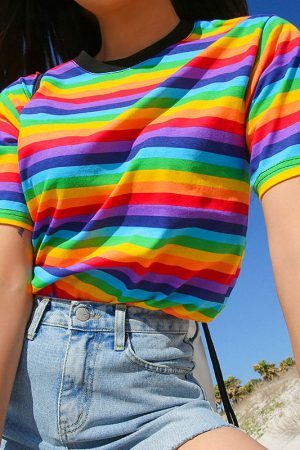 Style Core Aesthetics, New Style Trends - Rainbow Tee