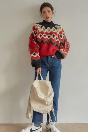 Style Core Aesthetics, New Style Trends - Retro Pattern Knitted Christmas Sweater