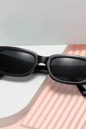 Style Core Aesthetics, New Style Trends - Retro Rectangle Sunglasses