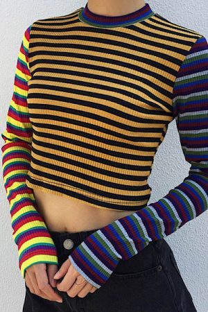 Style Core Aesthetics, New Style Trends - Ribbed Crop Knit