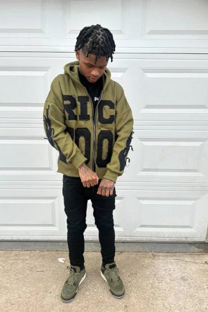 Style Core Aesthetics, New Style Trends - Rich Soon Hoodie