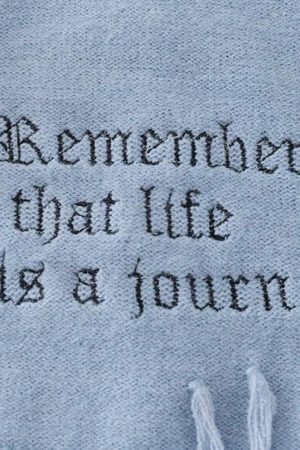 Style Core Aesthetics, New Style Trends - Ripped Tasseled Sweater Vest