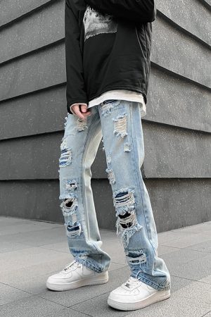Style Core Aesthetics, New Style Trends - 'Rips' Jeans
