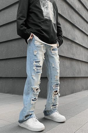 Style Core Aesthetics, New Style Trends - 'Rips' Jeans
