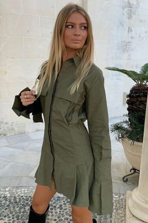 Style Core Aesthetics, New Style Trends - Robe chemise uni oversize 'Lewis'