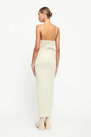 Style Core Aesthetics, New Style Trends - Robe longue maille côtelée 'Charlotte'