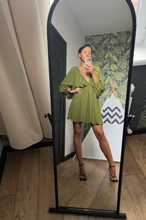 Style Core Aesthetics, New Style Trends - Robe à manches bouffantes 'Maylia'