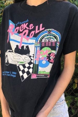 Style Core Aesthetics, New Style Trends - Rock N' Roll Graphique T-Shirt
