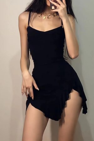 Style Core Aesthetics, New Style Trends - Ruffled Slit Bodycon Mini Dress